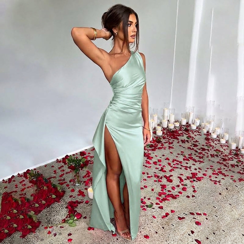 Robe Épaule Dénudée